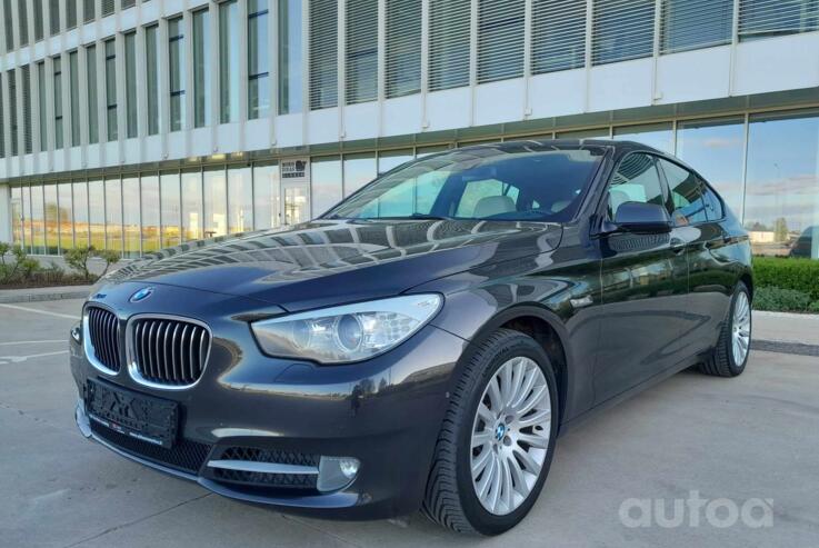 BMW 5 Series F07/F10/F11 Gran Turismo liftback