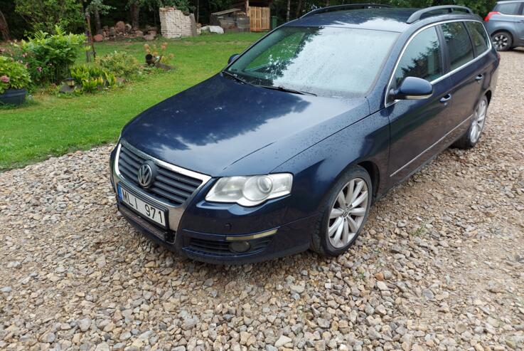 Volkswagen Passat B6 wagon 5-doors