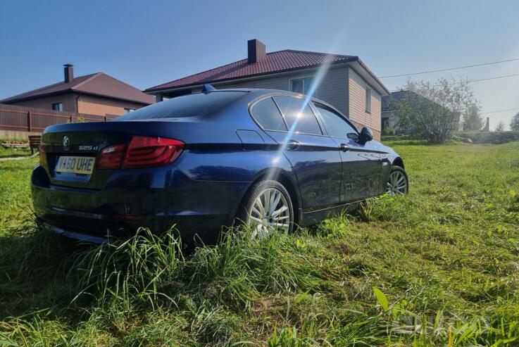 BMW 5 Series F07/F10/F11 Sedan