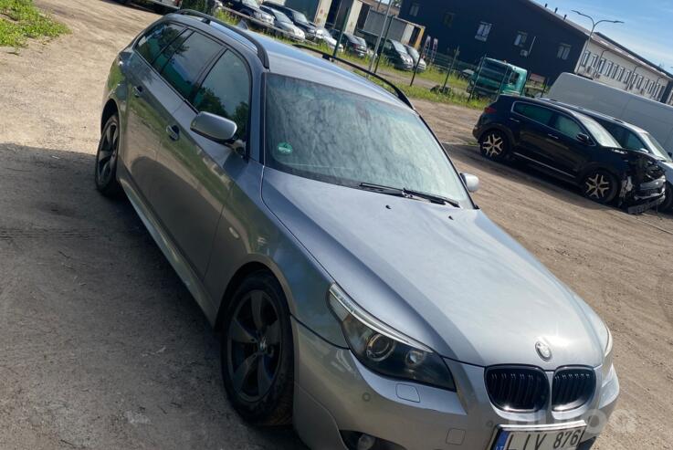 BMW 5 Series E60/E61 Touring wagon