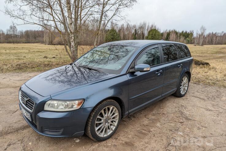 Volvo V50 1 generation [restyling]