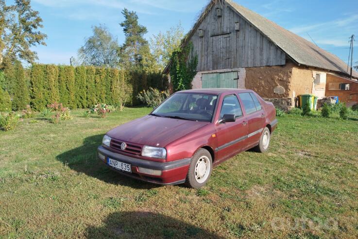 Volkswagen Vento 1 generation Sedan