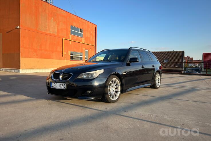 BMW 5 Series E60/E61 Touring wagon