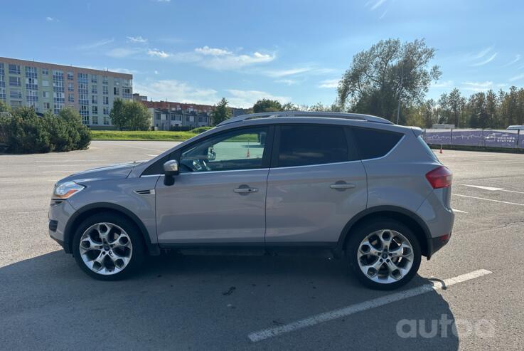 Ford Kuga 1 generation Crossover