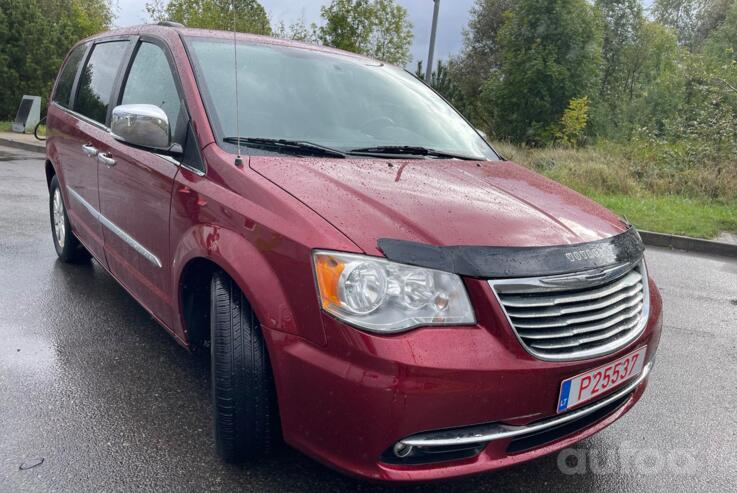 Chrysler Town and Country 5 generation Minivan