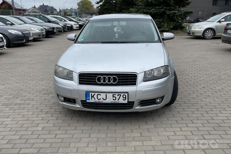 Audi A3 8P Hatchback 3-doors