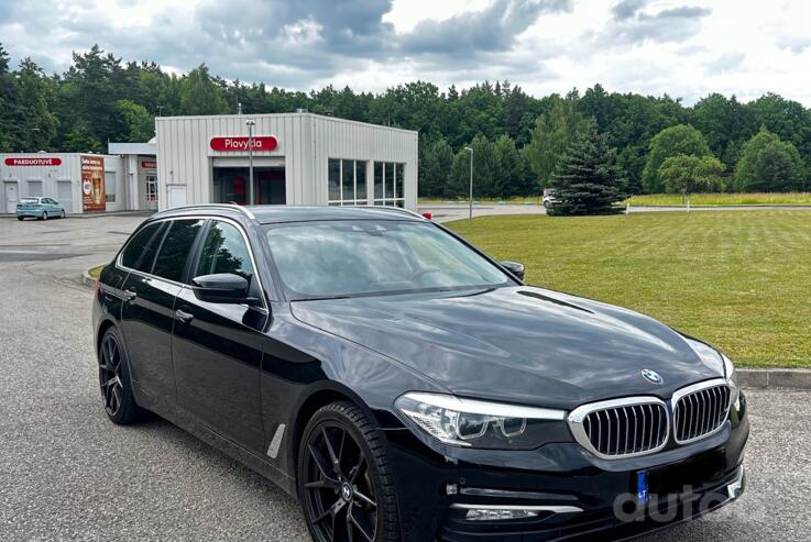 BMW 5 Series G30 Touring wagon