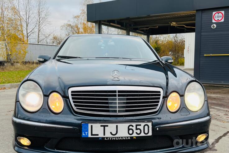 Mercedes-Benz E-Class W211 Sedan