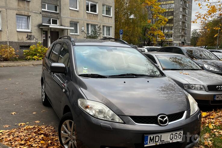 Mazda 5 CR Minivan