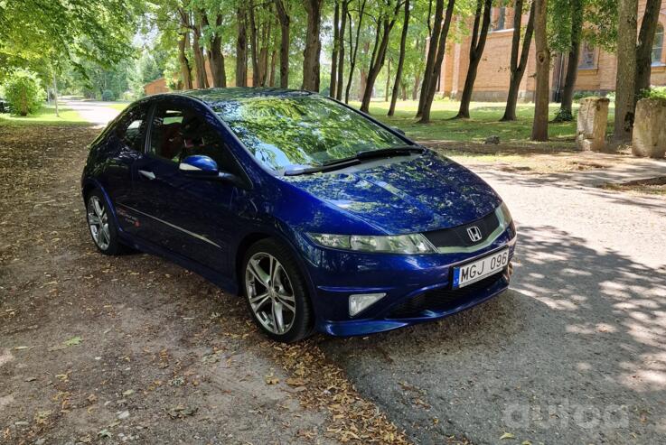 Honda Civic 8 generation [restyling] Type-S hatchback 3-doors