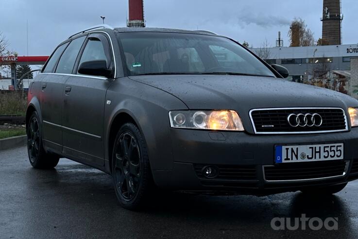 Audi A4 B6 Avant wagon 5-doors