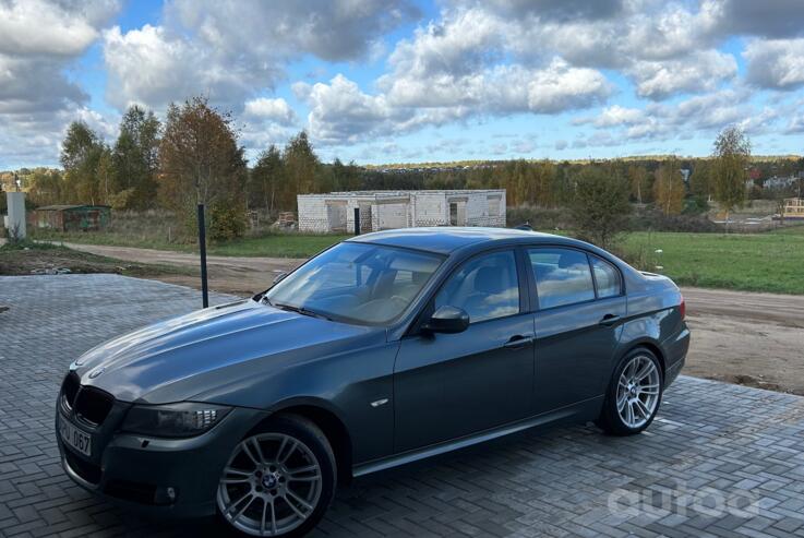 BMW 3 Series E90/E91/E92/E93 Sedan