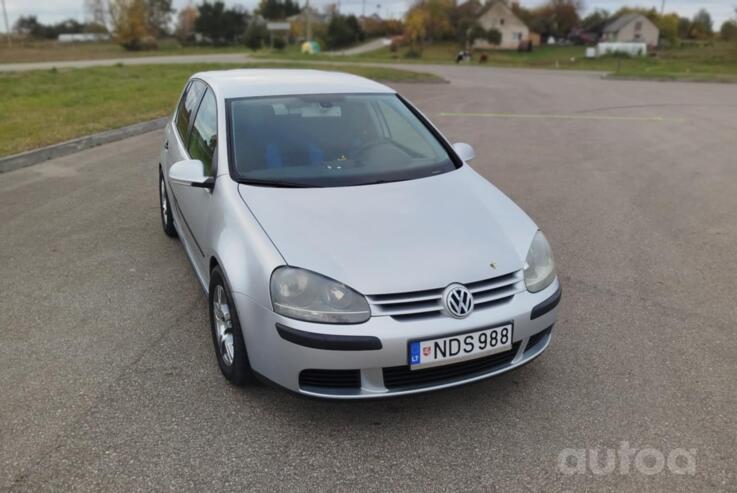 Volkswagen Golf 5 generation Hatchback 5-doors