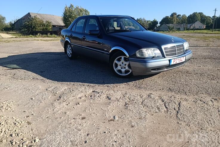 Mercedes-Benz C-Class W202/S202 Sedan