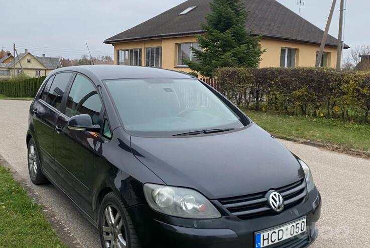 Volkswagen Golf Plus 1 generation