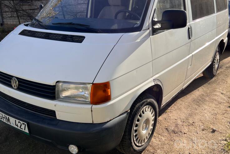 Volkswagen Transporter T4 Minivan 4-doors