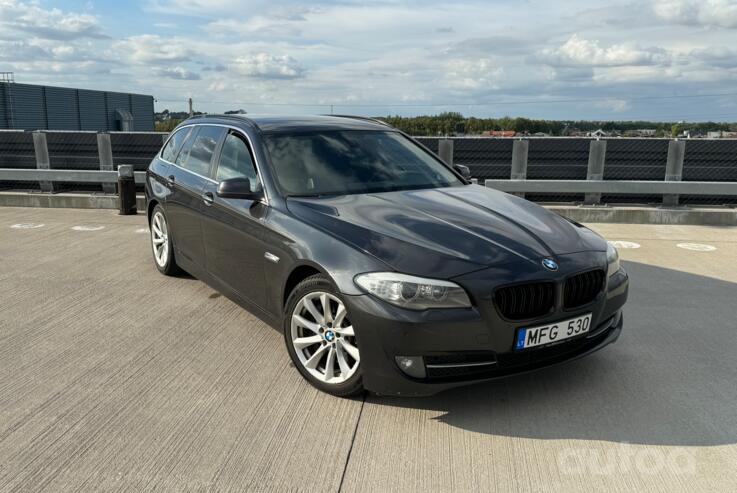 BMW 5 Series F07/F10/F11 [restyling] Touring wagon