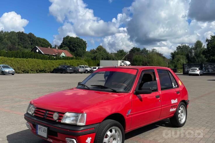 Peugeot 205