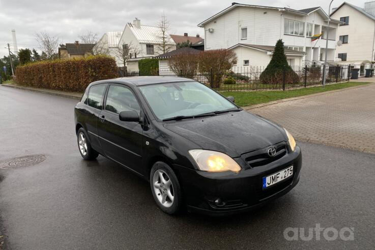 Toyota Corolla E130 [restyling] Hatchback 3-doors