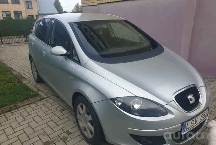 SEAT Toledo 3 generation Hatchback