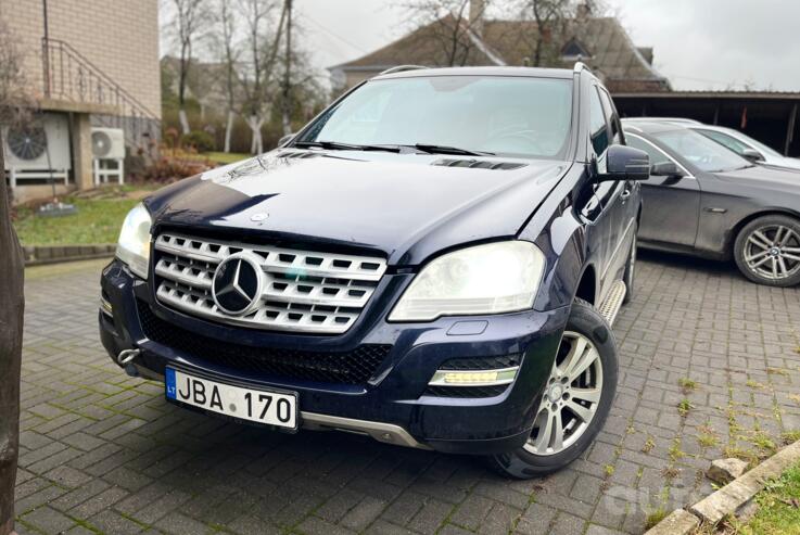 Mercedes-Benz M-Class W164 [restyling] Crossover 5-doors