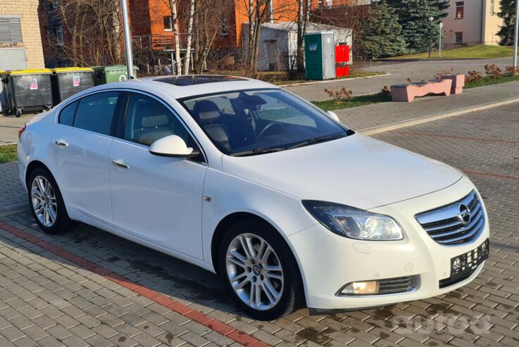 Opel Insignia A Sedan 4-doors