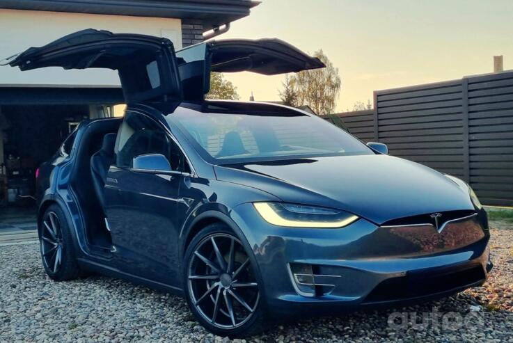 Tesla Model X 1 generation Crossover