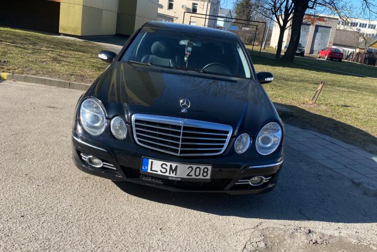 Mercedes-Benz E-Class W211 Sedan