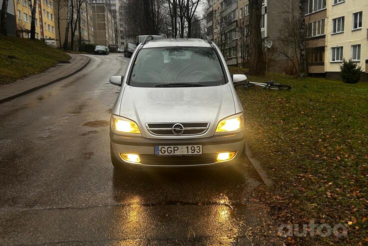 Opel Zafira A [restyling] Minivan 5-doors