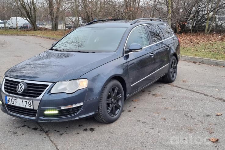 Volkswagen Passat B6 wagon 5-doors