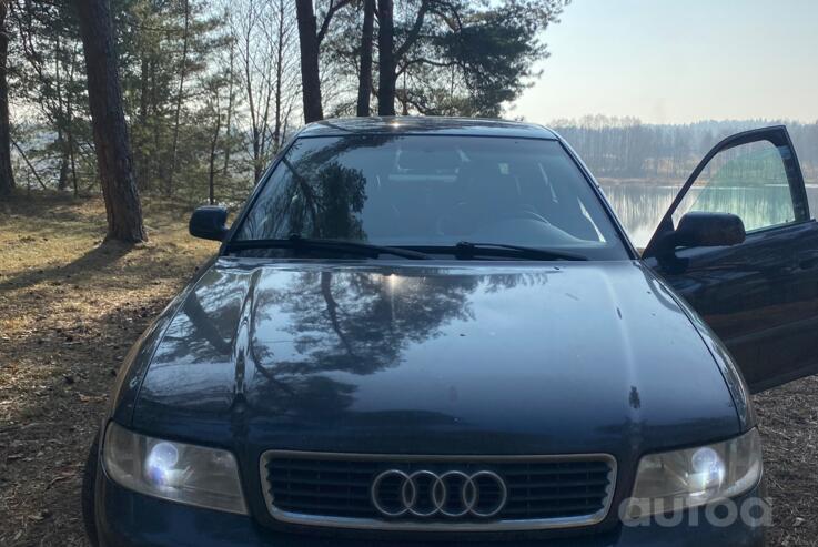 Audi A4 B5 [restyling] Sedan