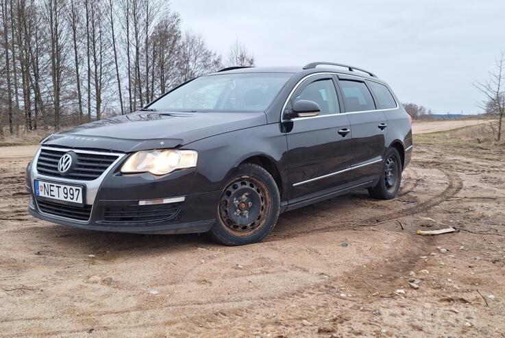 Volkswagen Passat B6 wagon 5-doors