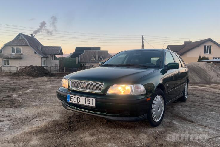 Volvo V40 1 generation wagon