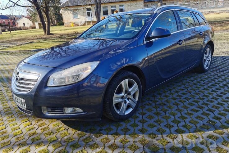 Opel Insignia A Sports Tourer wagon 5-doors