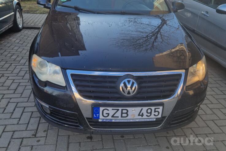 Volkswagen Passat B6 wagon 5-doors