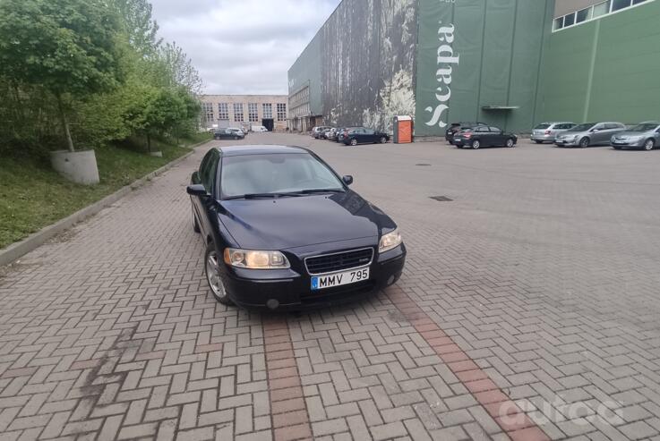Volvo S60 1 generation [restyling] Sedan