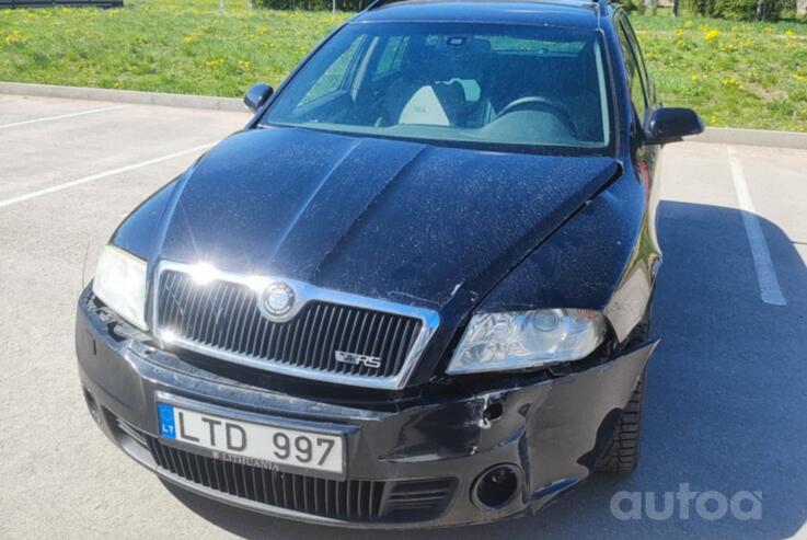 Skoda Octavia 2 generation Combi RS wagon 5-doors