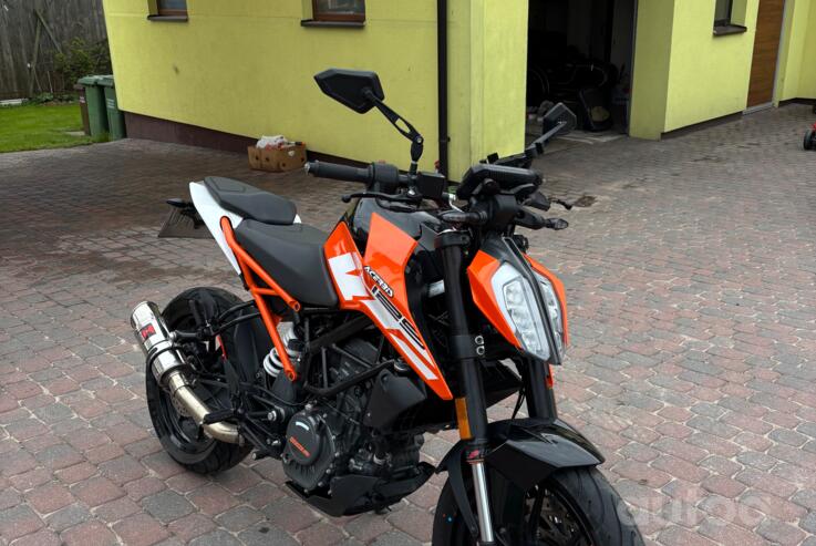 KTM Duke