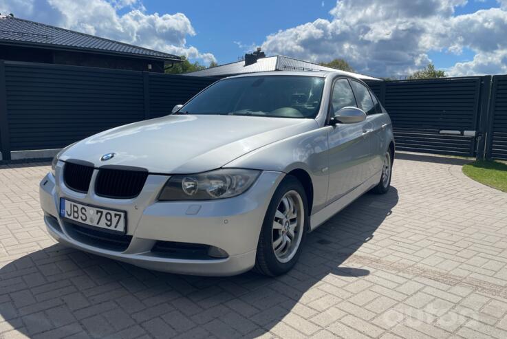 BMW 3 Series E90/E91/E92/E93 Sedan