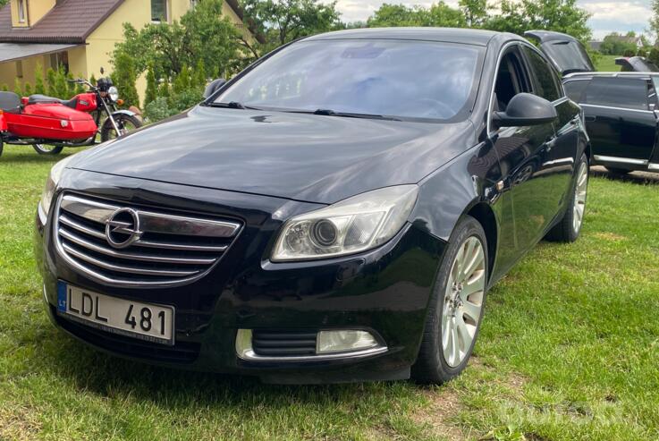 Opel Insignia A Sedan 4-doors