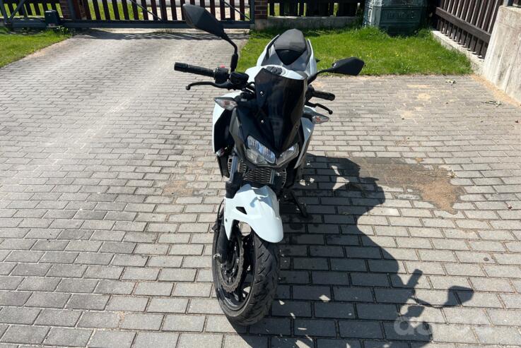 Kawasaki Z400
