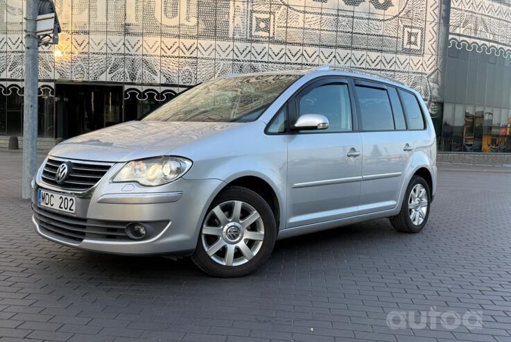 Volkswagen Touran 1 generation [restyling] Minivan 5-doors
