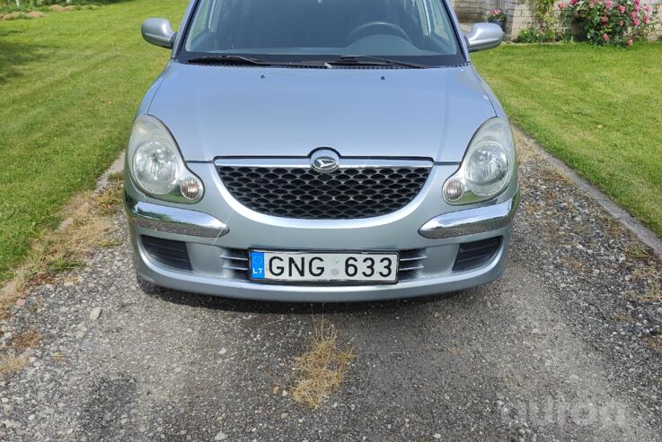 Daihatsu Sirion 1 generation [restyling] Hatchback