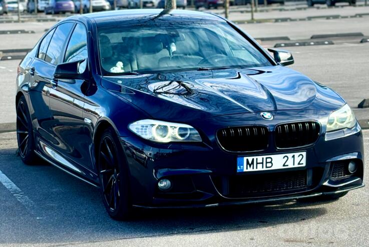 BMW 5 Series F07/F10/F11 Sedan