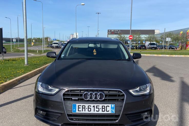 Audi A4 B7 Avant wagon 5-doors