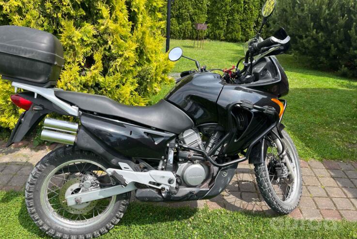Honda T