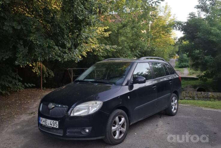 Skoda Fabia 2 generation [restyling]