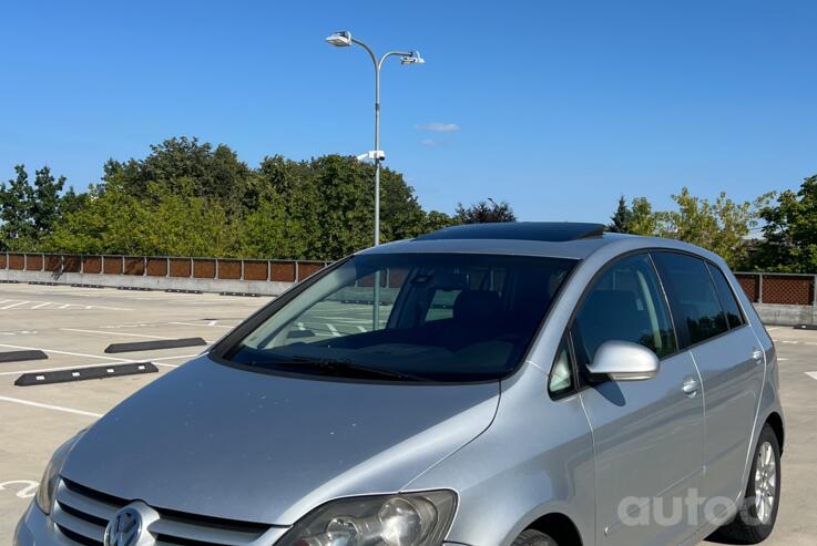 Volkswagen Golf Plus 1 generation