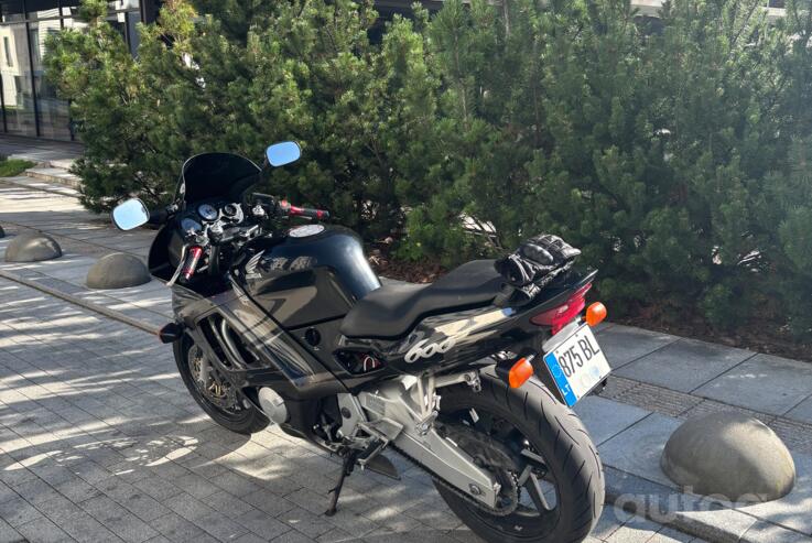 Honda CBR