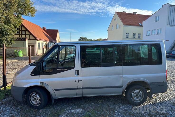 Ford Tourneo 2 generation Minivan